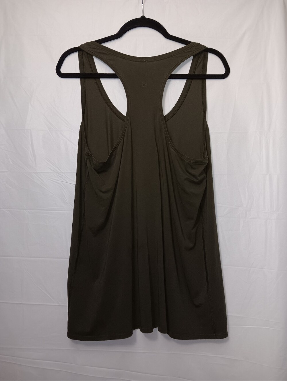LULULEMON STRECTH RACERBACK TABK-TOP - Picture 6 of 9